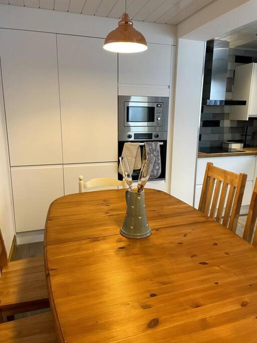 3 Bedroom Terrace Holiday Home Great Torrington Eksteriør bilde
