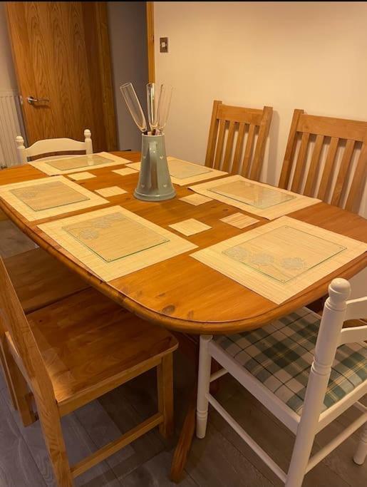 3 Bedroom Terrace Holiday Home Great Torrington Eksteriør bilde